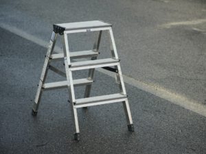 Seminar Sachkundenachweis zur Prüfung von Leitern und Tritten sowie Regalanlagen  | Dienstag, 23.06.2026 | Online